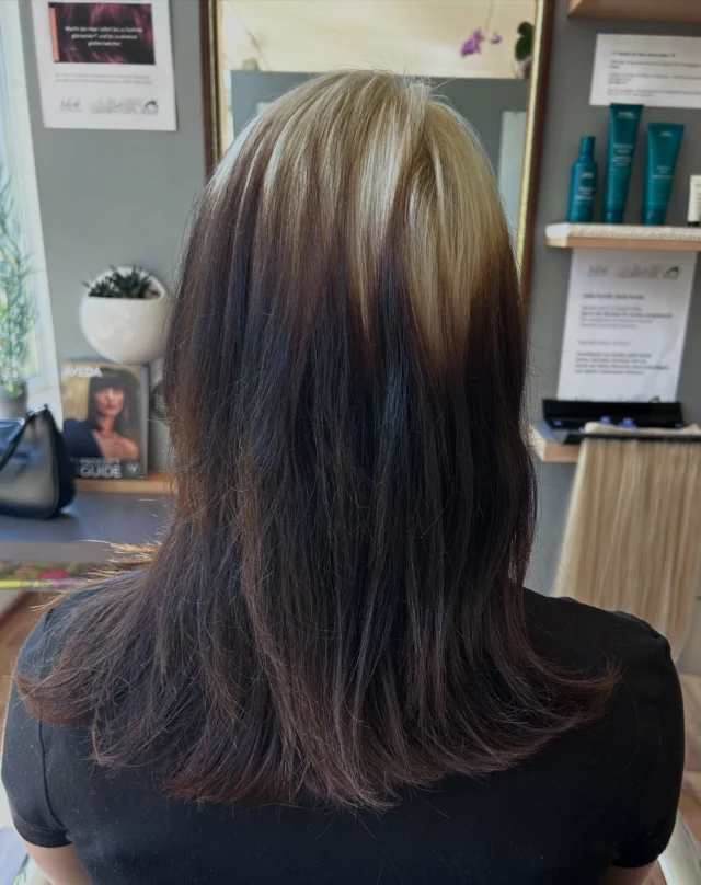 Before the transformation✨

Der Ausgangspunkt für ein neues Haargefühl – mehr Länge, mehr Fülle, mehr Wow.